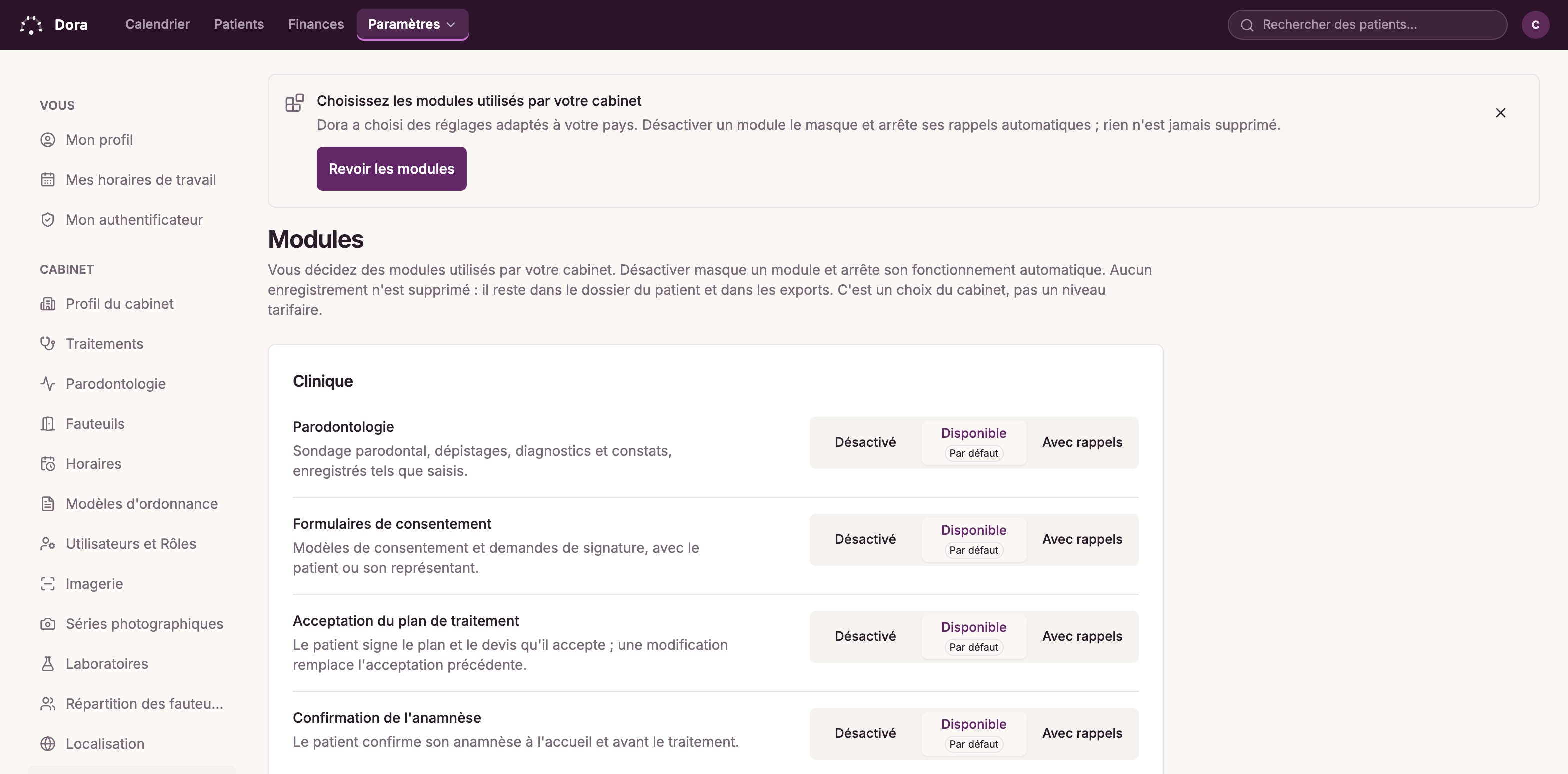 La page des modules de Dora Dental : un cabinet active uniquement les modules qu’il utilise.
